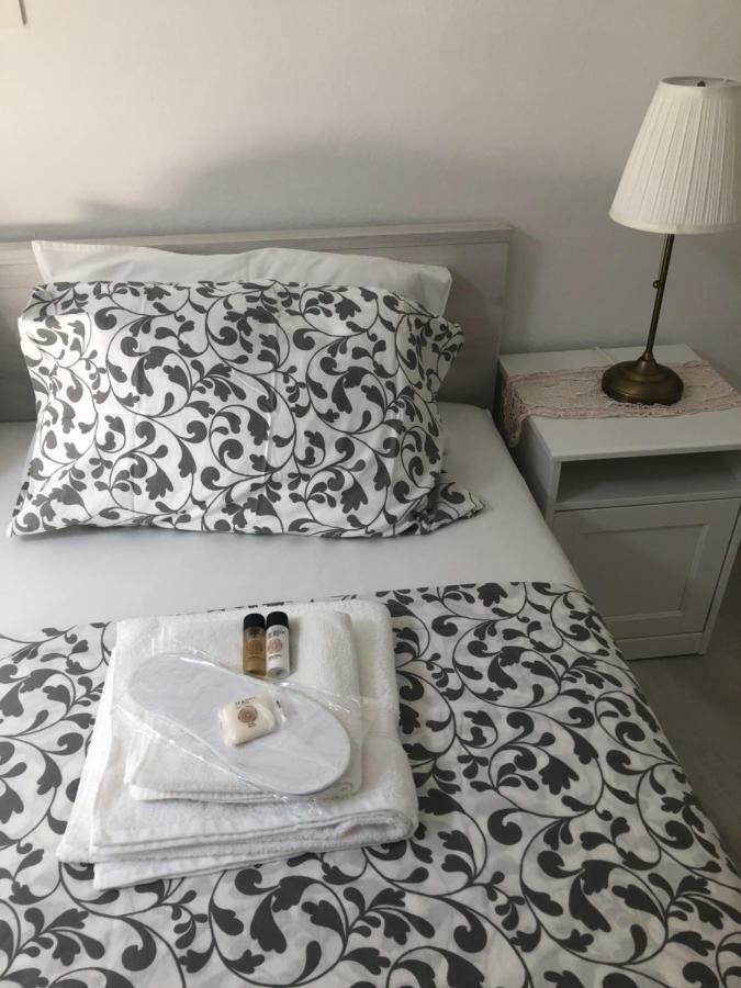 Sweet Suite With Free Private Parking Pula Zewnętrze zdjęcie